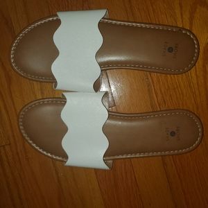 Shade&Shore white sandal flats size 9